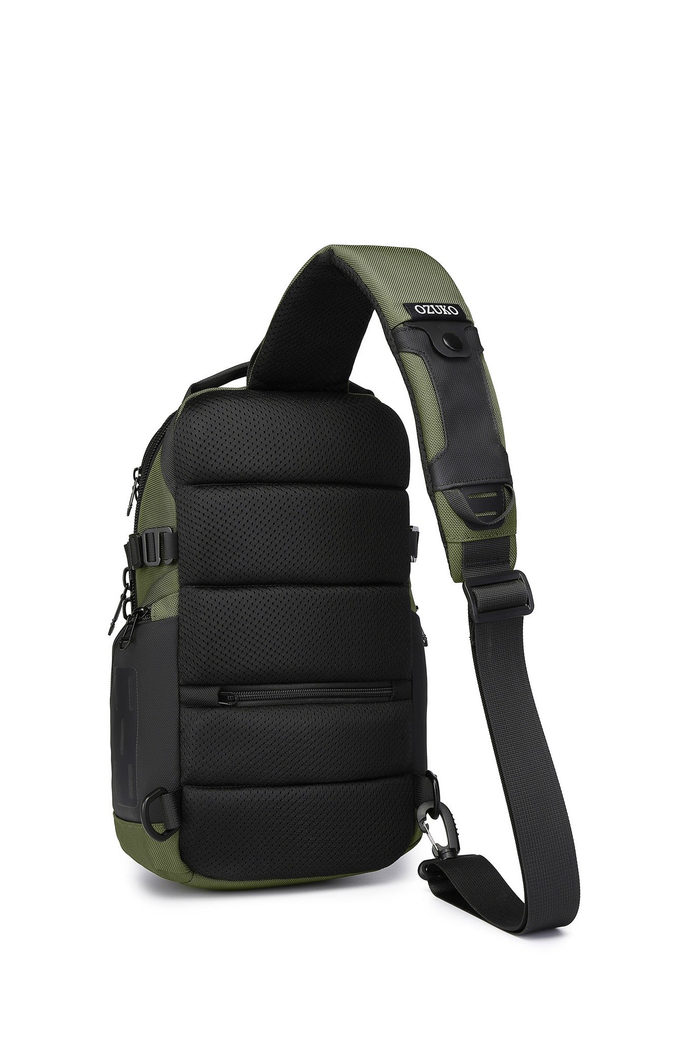 Ridge Sling 8L in Green, three-quarter front angle view